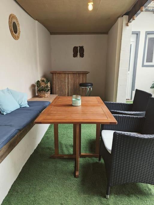 A 5Mn De La Reserve Africaine, Charmante Maison De Village Avec Patio Sigean Esterno foto