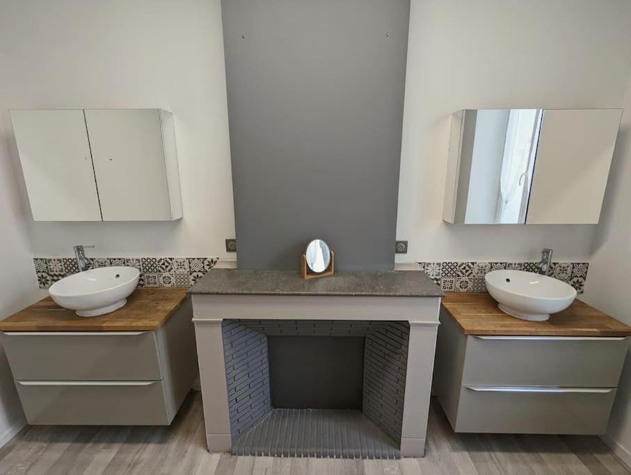 A 5Mn De La Reserve Africaine, Charmante Maison De Village Avec Patio Sigean Esterno foto
